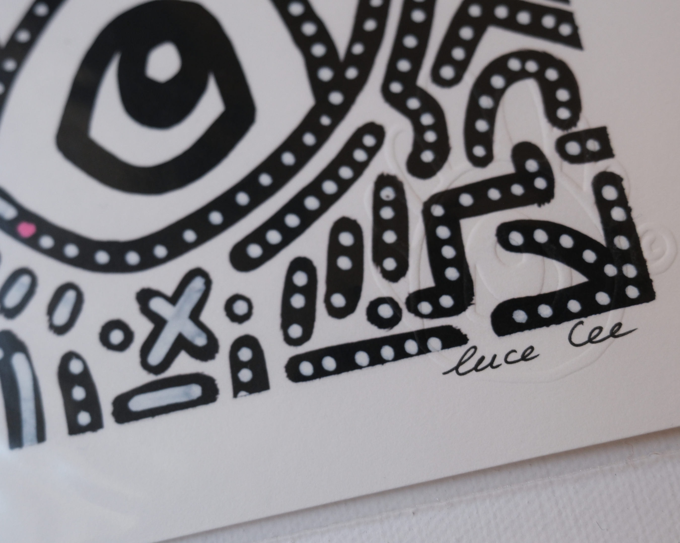 Gros plan sur la texture du print A4 Keep Smiling With Me n°4.